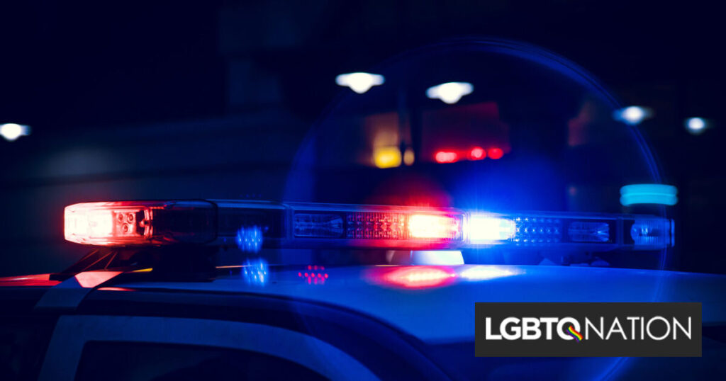 Un homme armé tue une jeune femme transgenre noire sur le trottoir de la ville alors que ses amis s'enfuient Un homme armé tue une jeune femme transgenre noire sur le trottoir de la ville alors que ses amis s'enfuient