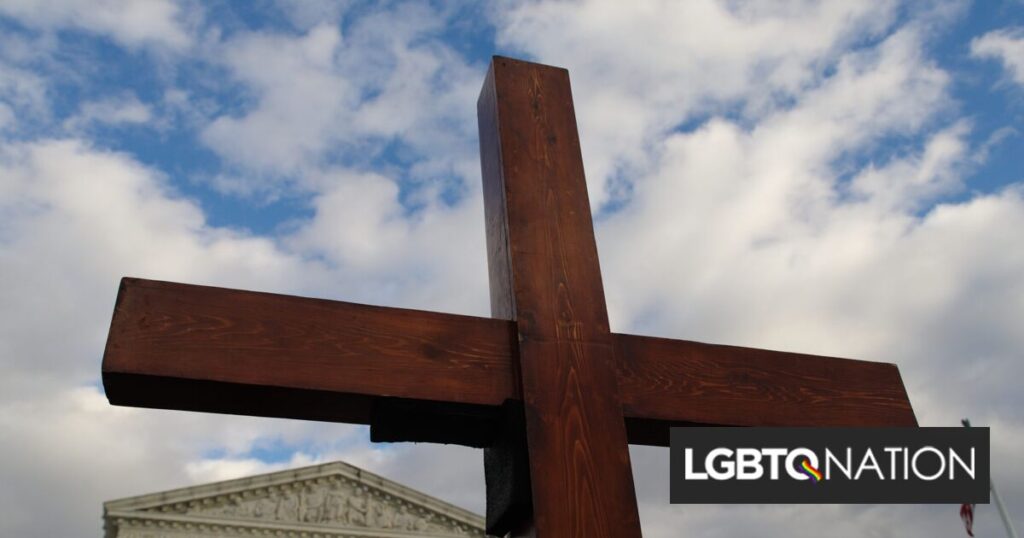 Ce pasteur chrétien s'est prononcé contre le mariage homosexuel dans les années 90. Il vient de s'excuser. Ce pasteur chrétien s'est prononcé contre le mariage homosexuel dans les années 90. Il vient de s'excuser.