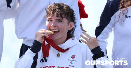 Trois médailles d'or en aviron pour des athlètes homosexuels aux Jeux paralympiques, Lauren Rowles en remportant trois médailles consécutives