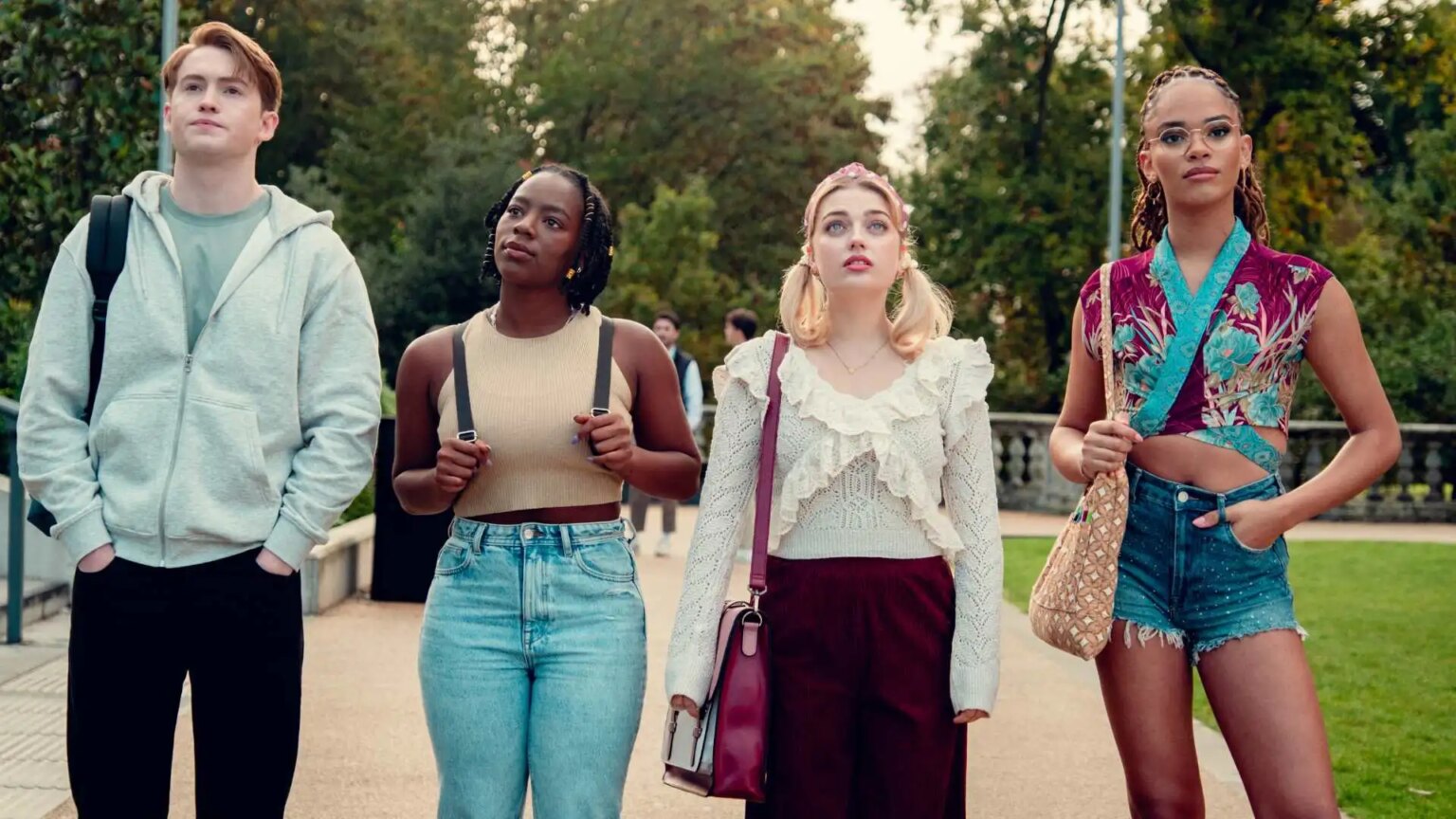 Où se déroule Heartstopper ? Tous les lieux présentés dans la série queer très appréciée Hearstopper visiting unis