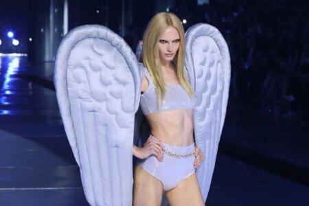 Rencontrez Alex Consani : le mannequin trans qui reprend TikTok et qui vient de remporter le défilé Victoria's Secret