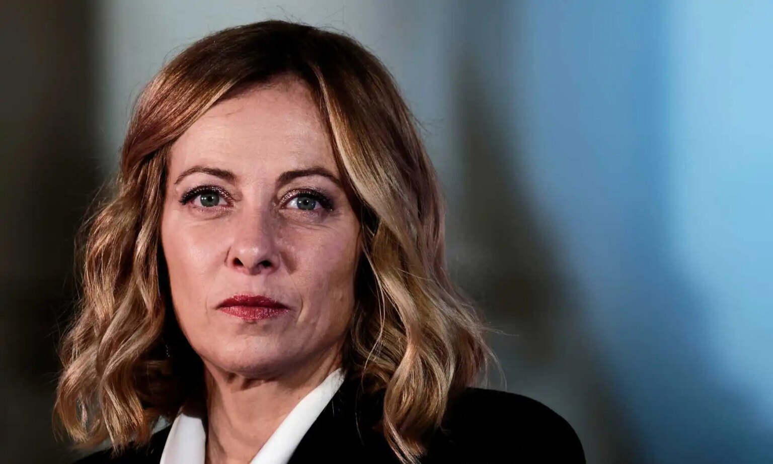 L'Italie adopte une interdiction « monstrueuse » pour les couples voyageant à l'étranger pour une maternité de substitution Italian Prime Minister Giorgia Meloni has been a vocal enemy of LGBTQ+ rights.
