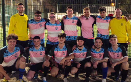Début en Espagne de la première équipe de football formée intégralement par des personnes trans
