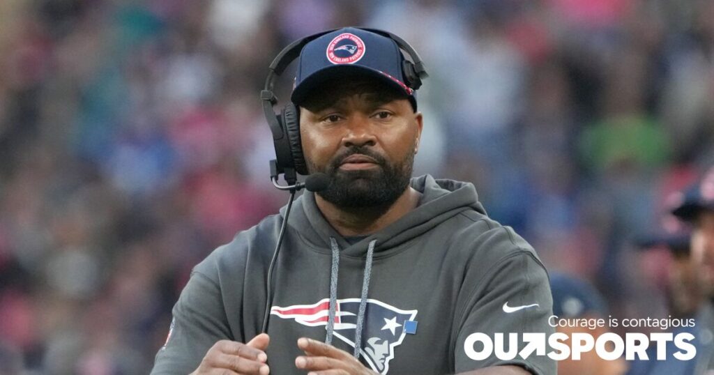 Jerod Mayo qualifiant ses joueurs de « doux » est une insulte, mais ce n'est pas homophobe Jerod Mayo qualifiant ses joueurs de "doux" est une insulte, mais ce n'est pas homophobe