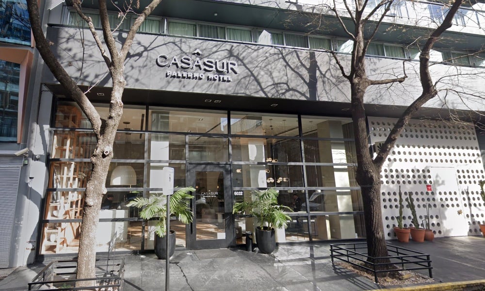 Ceci est une photo de l'hôtel CasaSur Palermo où Liam Payne a été retrouvé mort. 