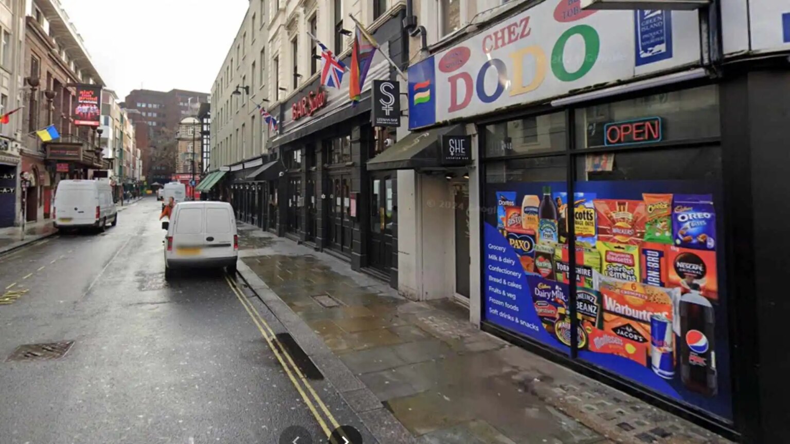 Un bar lesbien accusé d'avoir expulsé une militante critique en matière de genre répond : « L'expulsion était légale » Un bar lesbien accusé d'avoir expulsé une militante critique en matière de genre répond : "L'expulsion était légale"