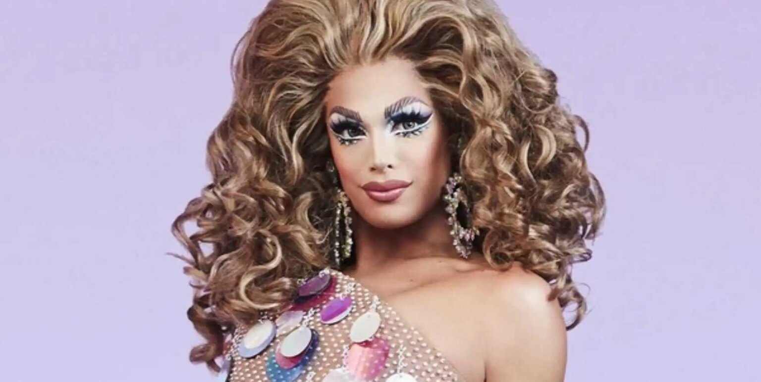 Valentina de Drag Race parle de ses « pensées suicidaires » tout en remettant en question son identité de genre Valentina de Drag Race parle de ses « pensées suicidaires » tout en remettant en question son identité de genre