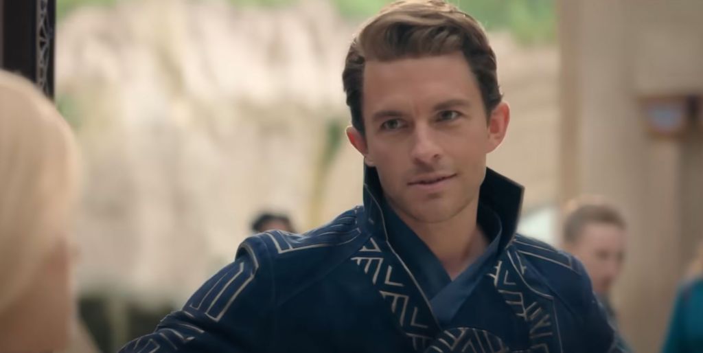 Jonathan Bailey dans le rôle de Fiyero dans Wicked