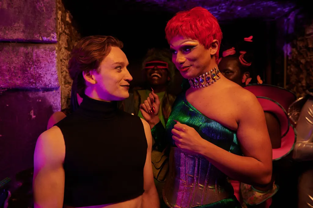 Intérêt amoureux Max et drag queen Layla