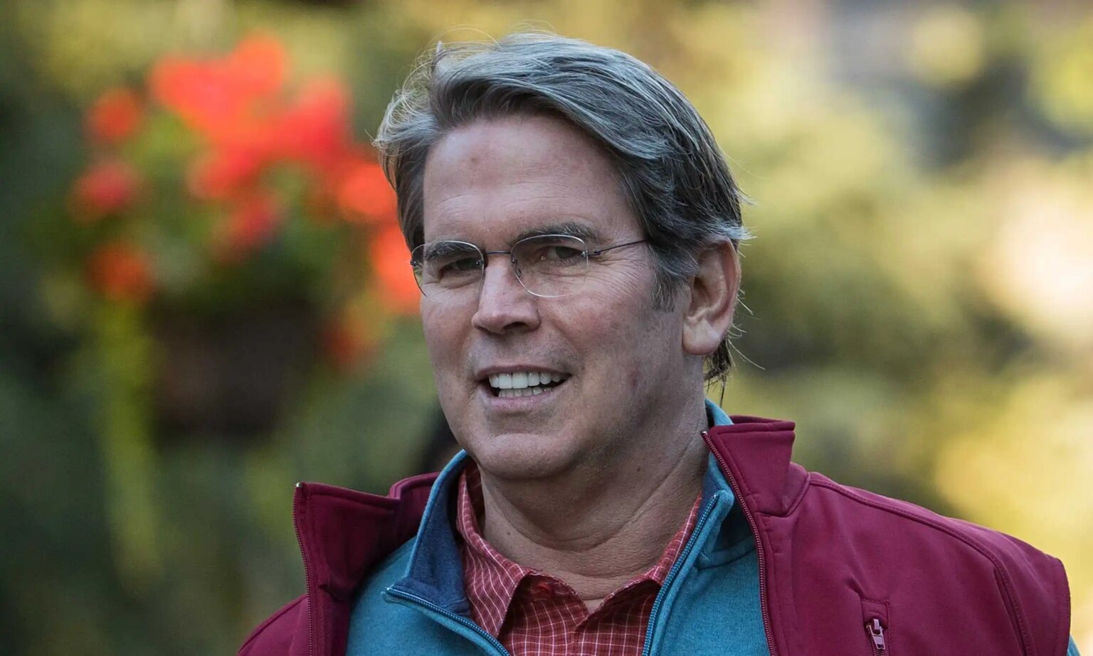 Trump choisit un milliardaire gay pour devenir secrétaire au Trésor Scott Bessent, head of Key Square Group and former chief investment officer of Soros Fund Management.