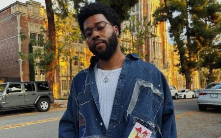 "Je ne cachais rien" : Khalid se révèle gay après avoir été dénoncé sur les réseaux sociaux