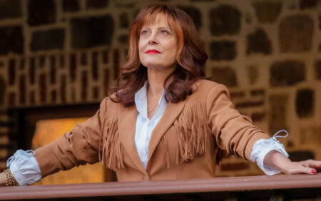 Susan Sarandon dit qu'elle est "sans attaches" et ouverte à sortir avec quelqu'un de tout sexe