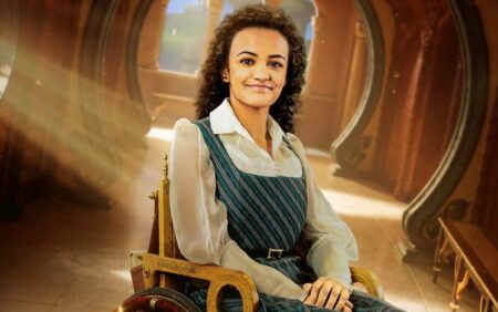Marissa Bode de Wicked répond aux blagues « profondément inconfortables » sur le handicap de Nessarose
