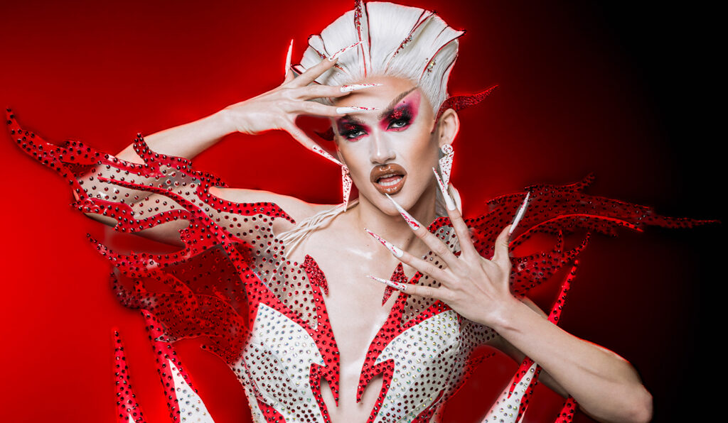 Kyran Thrax, champion de Drag Race UK, sur All Winners 2 : « Allons-y ! » Kyran Thrax, champion de Drag Race UK, sur All Winners 2 : "Allons-y !"