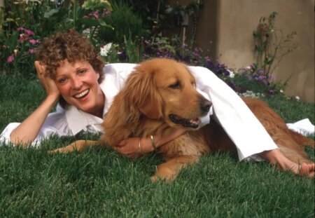 L'actrice Mid-Century Modern Linda Lavin est décédée à l'âge de 87 ans – c'est ce qu'elle représentait pour ses fans gays