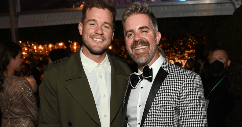 Colton Underwood et Jordan C Brown du Bachelor partagent un aperçu du premier Noël de leur bébé Colton Underwood et Jordan C Brown