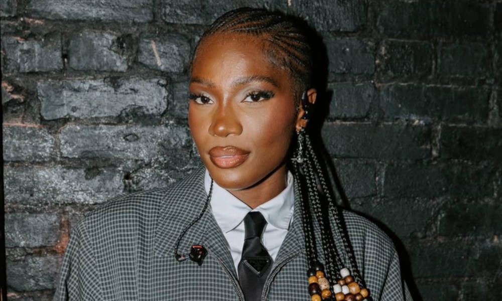 Écoles Doechii sur la bisexualité avec honnêteté et grâce – « Je pense que la sexualité est fluide » Écoles Doechii sur la bisexualité avec honnêteté et grâce – « Je pense que la sexualité est fluide »