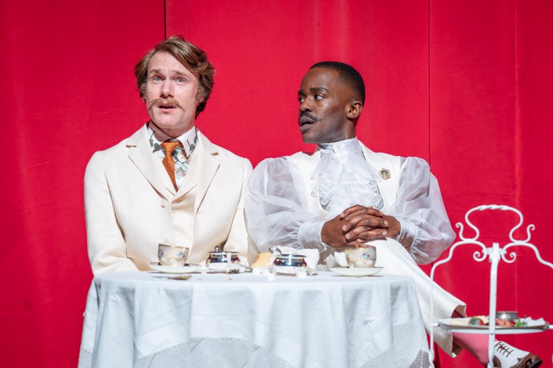 Ncuti Gatwa et Sharon D Clarke brillent dans la reprise ridicule de The Importance of Being Earnest – critique Ncuti Gatwa et Sharon D Clarke brillent dans la reprise ridicule de The Importance of Being Earnest – critique