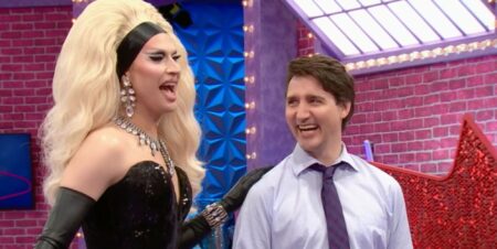 En souvenir de l'époque où Justin Trudeau est devenu le premier leader mondial à apparaître dans Drag Race