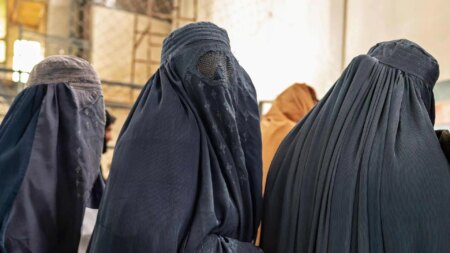 La Cour pénale internationale demande des arrestations pour persécution LGBTQ+ et de genre en Afghanistan