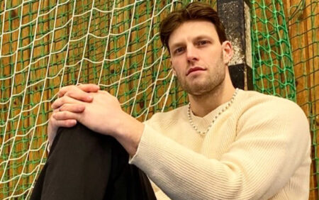 Le handballeur professionnel Villads Raahauge Jensen se déclare gay