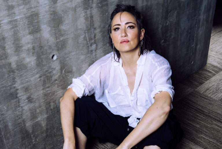"Si vous pouvez vous en sortir, alors je suis partant!" – KT Tunstall sur l'écriture des chansons de Clueless the Musical