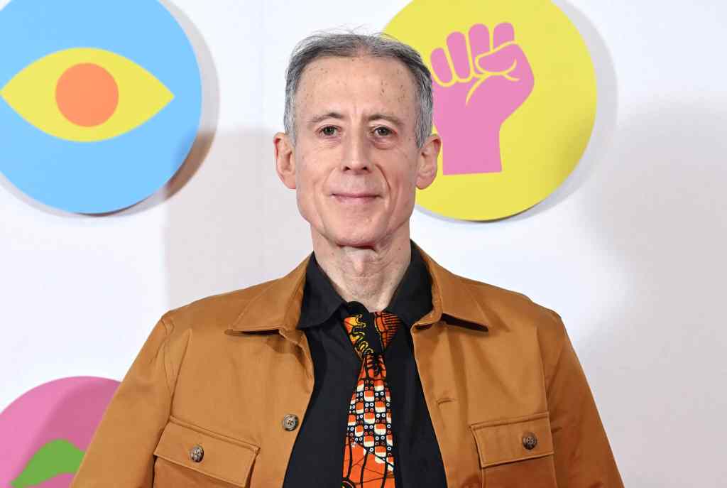 LGBTQ + activiste Peter Tatchell lors d'un événement