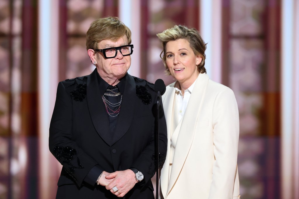 Elton John et Brandi Carlile.
