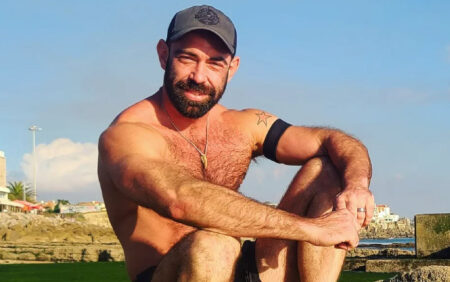 Roman Mercury, star et acteur de films adultes gays bien-aimés, meurt à 45