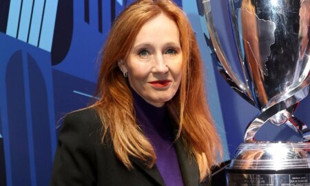 La colère éclate après que JK Rowling semble critiquer les stars de Harry Potter: `` Celles qui vous ont rendu riche ''