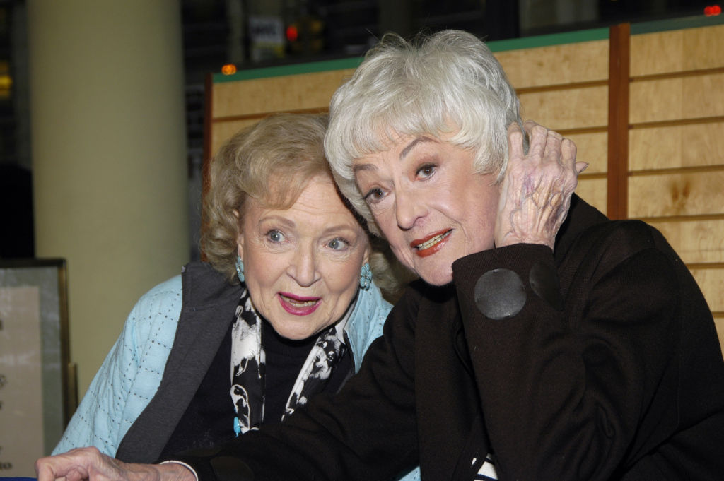 Page Web sur l'actrice emblématique Golden Girls devient la dernière victime du département de la Défense Dei Purge