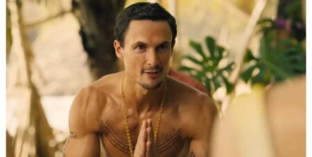 Cet acteur de Lotus blanc dit que les gays inondent son DMS: `` J'ai reçu beaucoup de messages intéressants ''