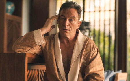 The White Lotus: Jason Isaacs brise le silence sur les rumeurs du théâtre de la saison 3