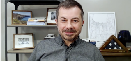 Former Transportation Secretary Pete Buttigieg is rocking a new beard and delivering sharp political insight on Trump’s chaotic tariffs, life after Washington, and what really keeps him up at night.