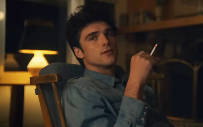 Sur Swift Horses: Jacob Elordi étourdit dans de nouvelles photos en coulisses
