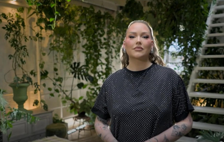 Qui est Nikkietutorials? Tout sur Glow Up Guest Judge et Trans Icon Nikkie de Jager-Drossaers