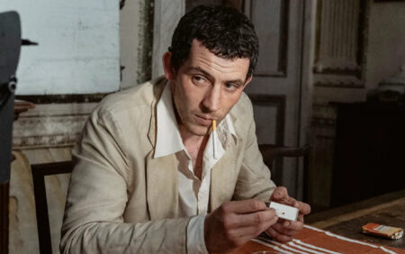 Josh O'Connor ne jouera plus dans le drame gay de Luca Guadagnino