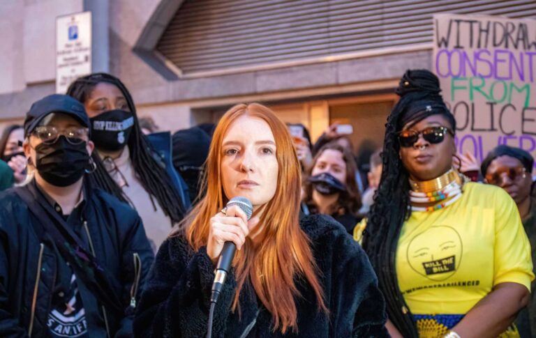 Patsy Stevenson sur la réallocation des fonds juridiques aux affaires trans: `` Les droits des femmes et des transgenres ne s'excluent pas mutuellement ''
