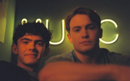 Kit Connor et Joe Locke offrent des adieux à Nick et Charlie comme des films de films HeartStopper