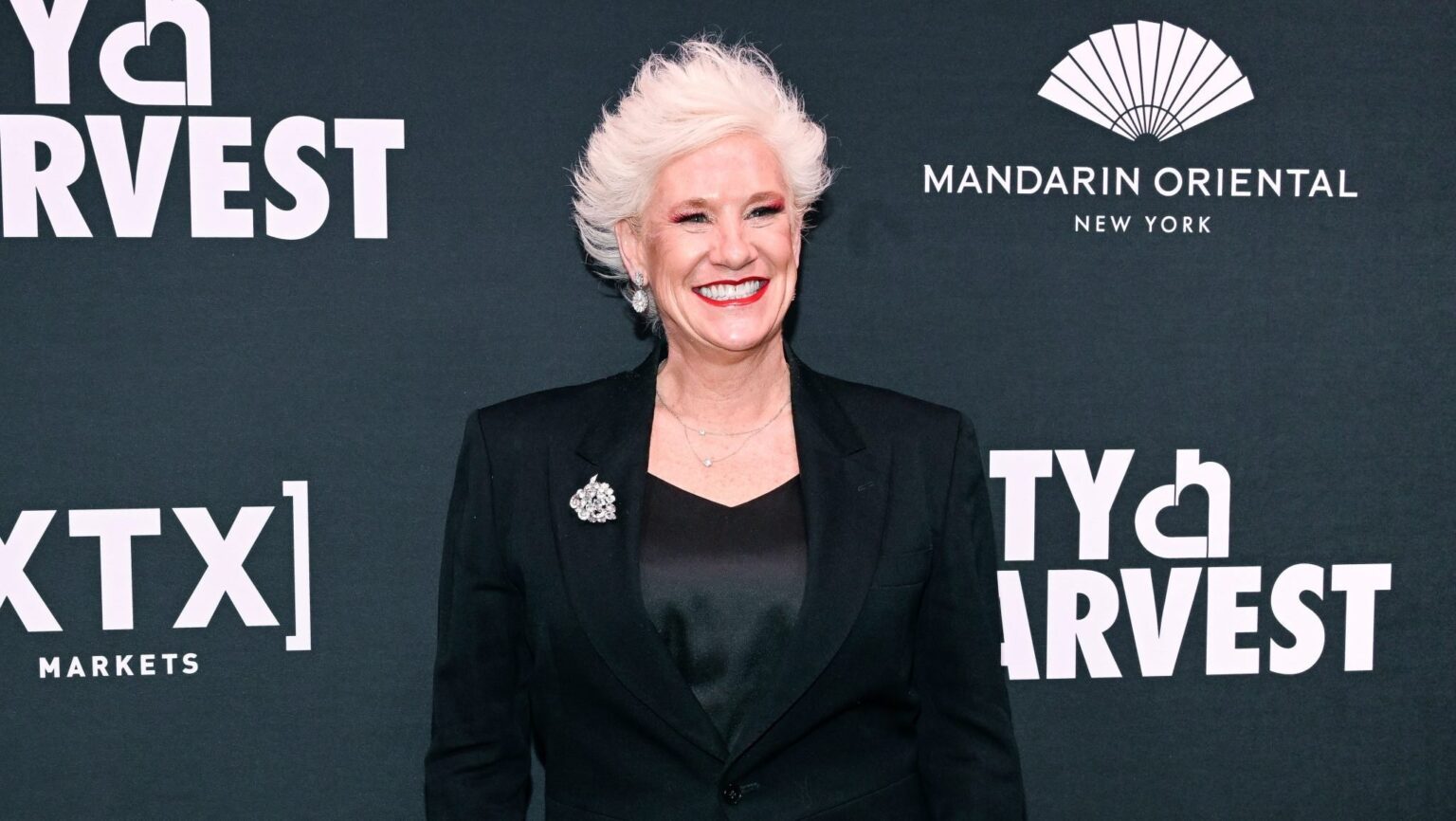 La cause de décès de la célèbre chef du chef queer Anne Burrell a confirmé