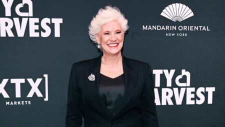 La cause de décès de la célèbre chef du chef queer Anne Burrell a confirmé