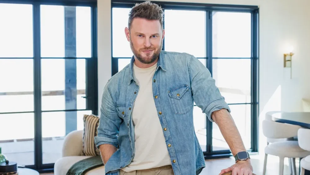 Tout ce que vous devez savoir sur la nouvelle émission HGTV de Bobby Berk 'Junk or Jackpot'