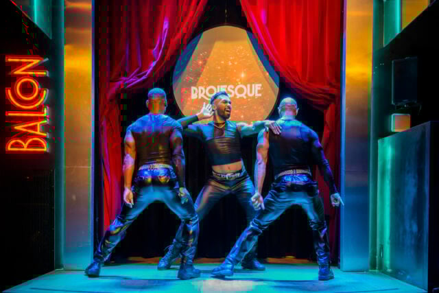 La fortune de l'amour de Brolesque revient au Salon Balcon à New York avec Tarot, Striptease et Camp tous les jeudis à 22 h