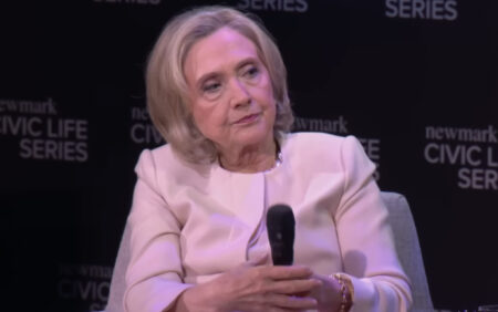 Hillary Clinton émet un sombre avertissement de l'avenir du mariage homosexuel