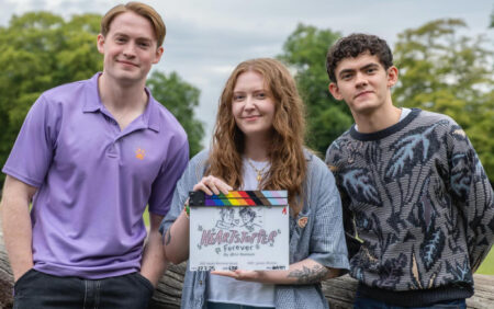 Le créateur de HeartStopper dit qu'il y aura «pas mal de surprises» dans le prochain film