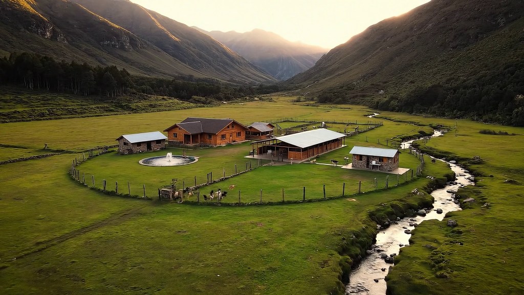 Rendu du sanctuaire de sauvetage canin de Cusco prévu dans les Andes du Pérou.