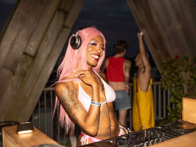 Poll Invasion High Tea. 