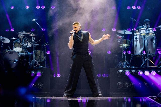 Ricky Martin se produit lors des MTV Video Music Awards 2025 à l'UBS Arena le 07 septembre 2025 à Elmont, New York. (Photo de John Shearer / Getty Images pour MTV)