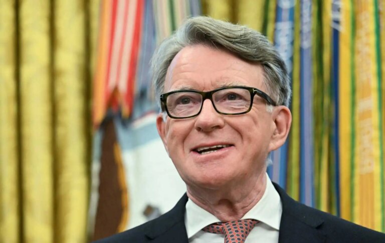Peter Mandelson 'a appelé Jeffrey Epstein son meilleur copain'