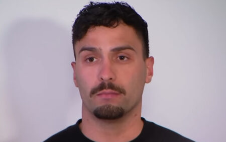 Le joueur de l'AFL Izak Rankine s'excuse d'avoir utilisé une insulte homophobe: "Je suis déçu de moi-même"
